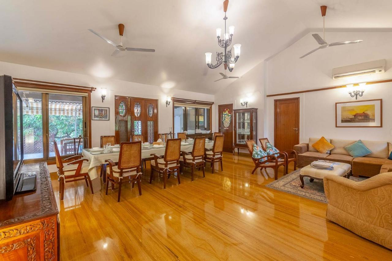 Stayvista's Casa Palmera: Pet-Friendly Villa with Pool and Games Alibag Exterior photo